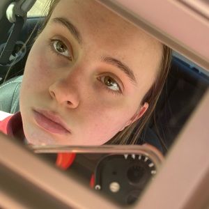 Meet your Posher, Riley